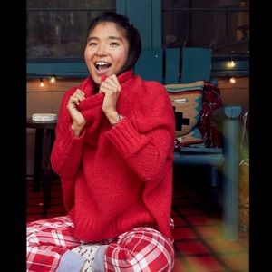 Oversized Firetruck Red 🩸Sweater